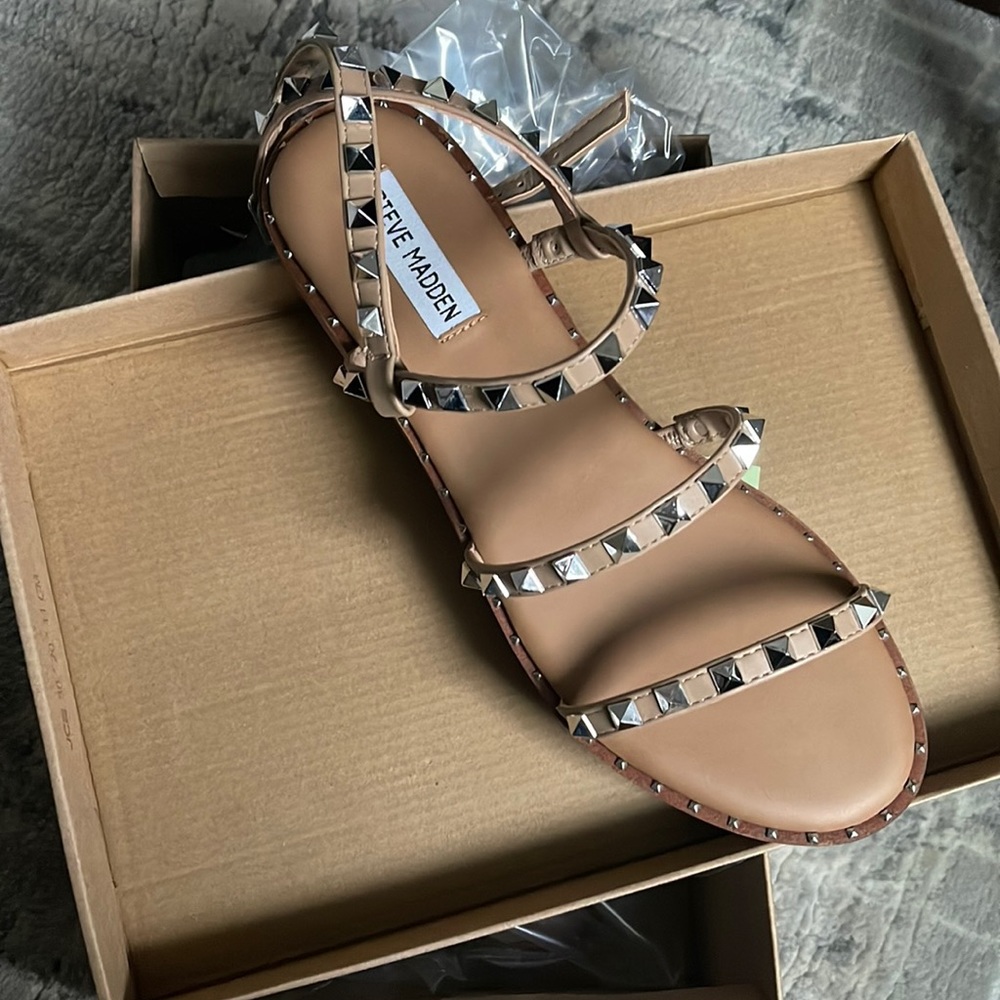 Steve Madden Sandal